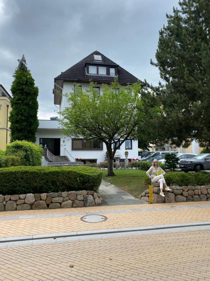 טימנדורפר שטרנד Strandallee Ferienwohnung מראה חיצוני תמונה